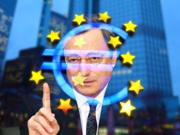 Mario Draghi klein 