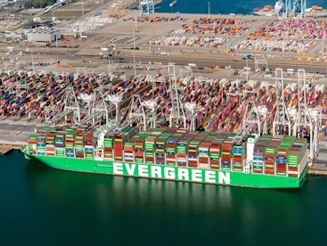 Containerterminal_klein